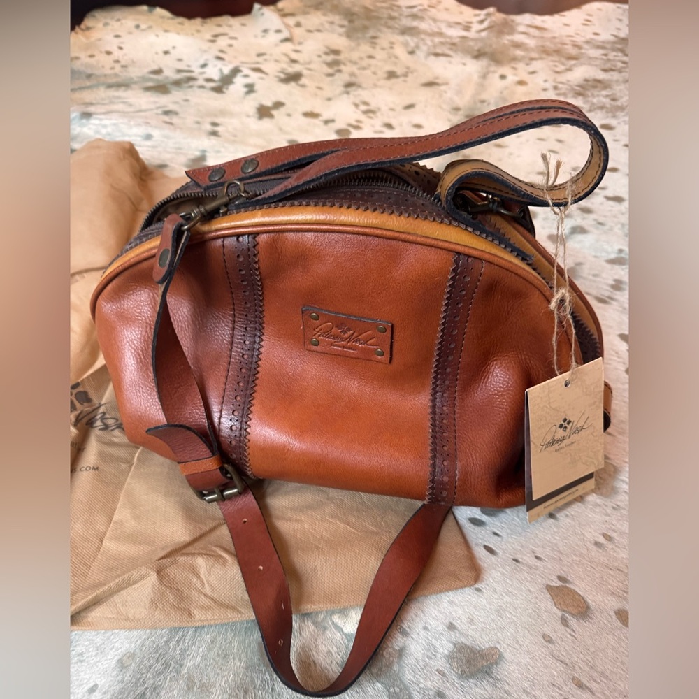 Patricia Nash Brown leather handbag - Picture 2 of 6